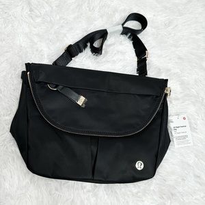Lululemon all night festival bag new with tags black crossbody